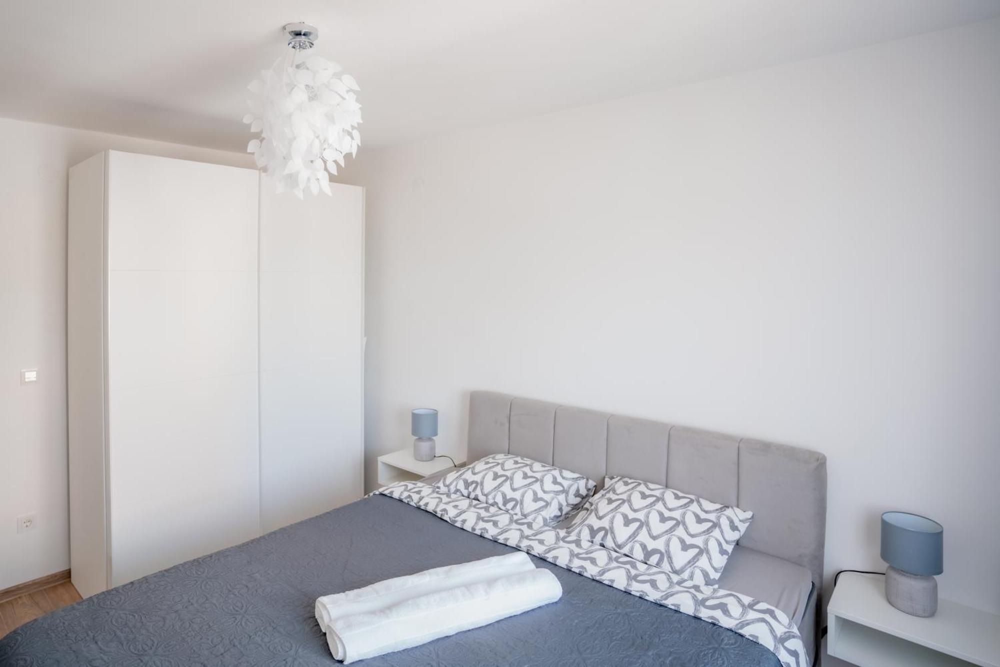 Apartman Sanda Vukovar Eksteriør billede